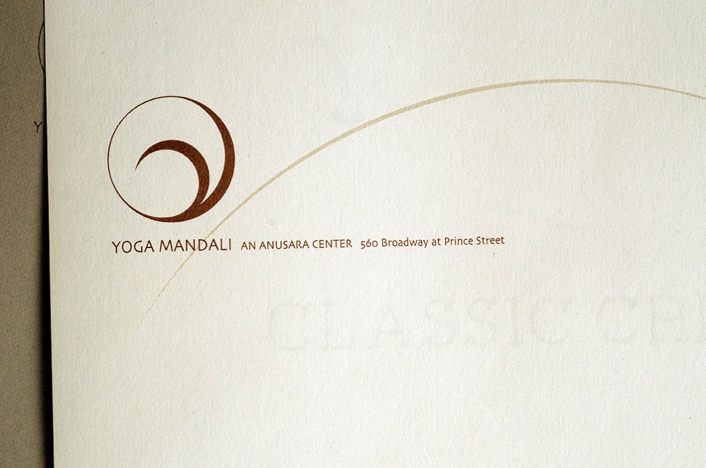 yoga mandali logo